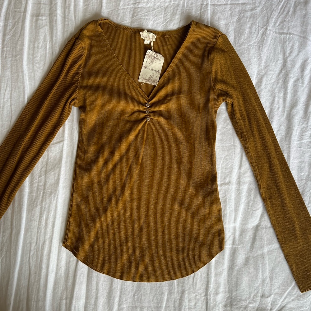 Long sleeve - Hem and Thread brand- size M